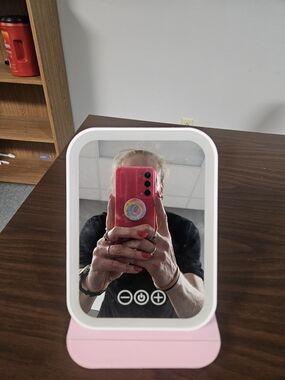 Lighted Vanity Mirror - Pink Frame